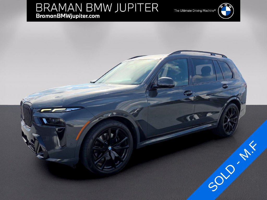 Used 2025 BMW X7 xDrive40i w/ M Sport Package AWD/4WD image 8