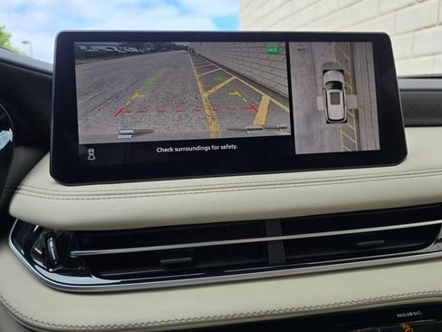 Used 2023 INFINITI QX60 Sensory w/ Vision Package AWD/4WD image 52
