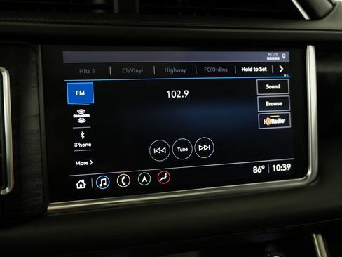 Used 2021 GMC Yukon XL Denali w/ Denali Premium Package AWD/4WD image 26