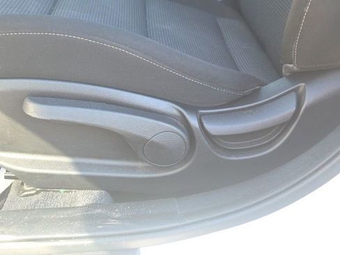 Used 2017 Kia Forte LX FWD image 20
