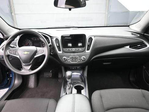 Used 2024 Chevrolet Malibu LT FWD image 25