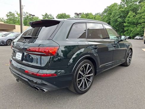 Used 2022 Audi SQ7 Prestige AWD/4WD image 6