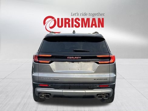 Used 2025 GMC Acadia Elevation image 3