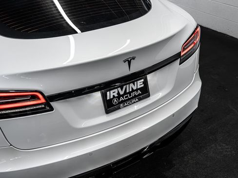 Used 2022 Tesla Model S Plaid AWD/4WD image 15