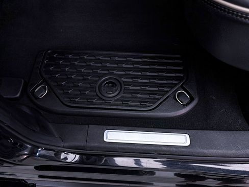 Used 2019 RAM 1500 Limited w/ Advanced Safety Group AWD/4WD image 8