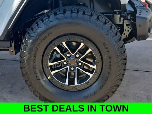New 2026 Jeep Wrangler Unlimited Rubicon AWD/4WD image 38