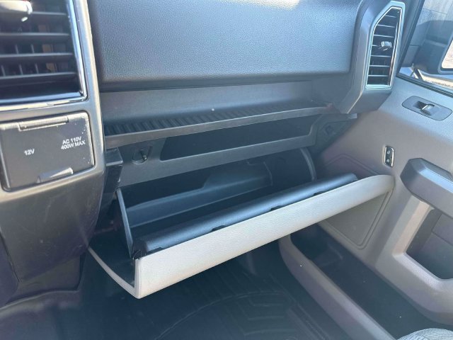 Used 2019 Ford F150 XLT w/ Equipment Group 302A Luxury AWD/4WD image 29