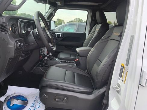 New 2025 Jeep Wrangler Unlimited Rubicon 392 image 13