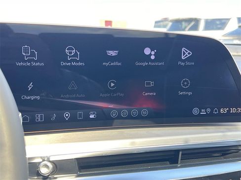 New 2026 Cadillac Lyriq V image 17