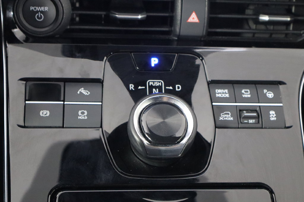 Used 2023 Subaru Solterra AWD image 29