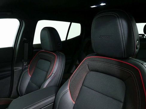 New 2025 Chevrolet Equinox EV RS image 6