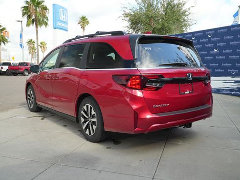 Used 2026 Honda Odyssey EX-L image 9