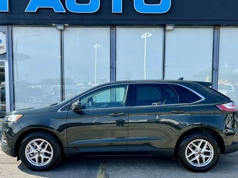 Used 2024 Ford Edge SEL w/ Convenience Package AWD/4WD image 2