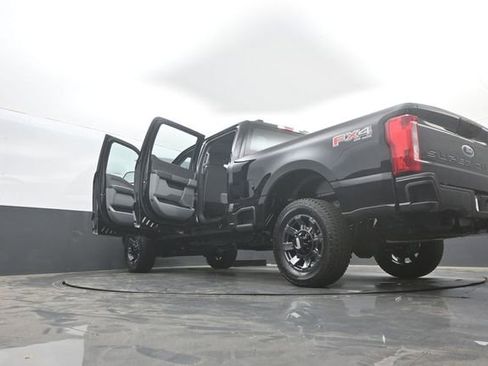 New 2026 Ford F250 XL w/ STX Appearance Package AWD/4WD image 45