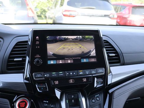 Certified 2024 Honda Odyssey Elite image 24