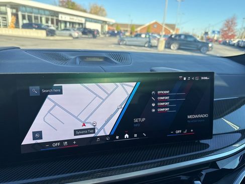 Used 2025 BMW X6 M Competition w/ Executive Package image 15