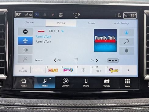 New 2026 Chrysler Pacifica Select image 23