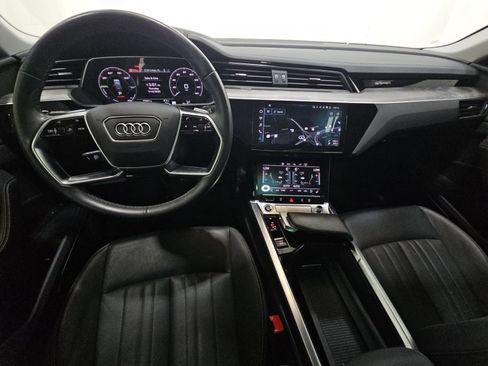 Used 2024 Audi Q8 e-tron Premium Plus w/ Premium Plus Package AWD/4WD image 4
