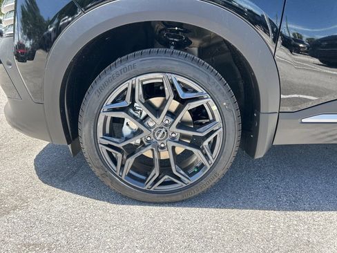 New 2026 Nissan Kicks SR FWD image 51