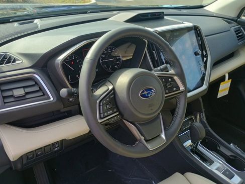 New 2026 Subaru Ascent Limited image 9
