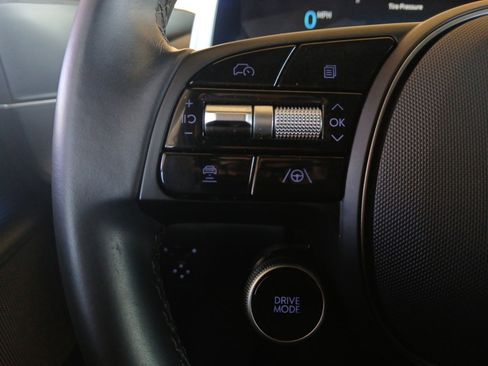 Used 2024 Hyundai Ioniq 6 SEL image 18