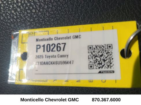Used 2025 Toyota Camry LE FWD image 30