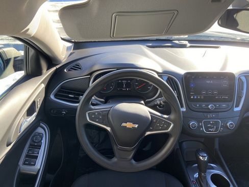 Used 2020 Chevrolet Malibu LS image 8