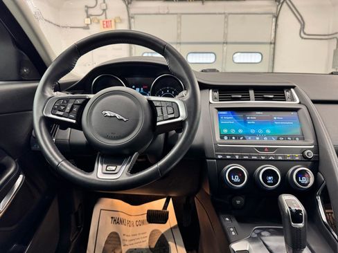 Used 2020 Jaguar E-PACE AWD/4WD image 22