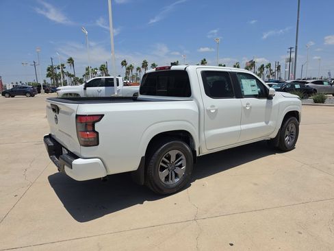 New 2026 Nissan Frontier SV w/ SV Convenience Package RWD image 6
