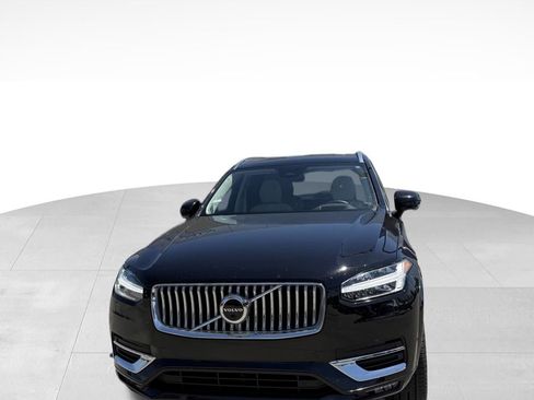 Used 2023 Volvo XC90 B6 Ultimate w/ Protection Package Premier AWD/4WD image 1