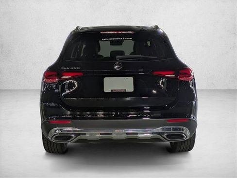 Certified 2025 Mercedes-Benz GLC 300 image 9