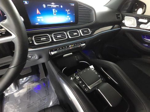 Used 2025 Mercedes-Benz GLE 450e 4MATIC image 15