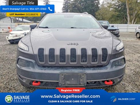 Used 2018 Jeep Cherokee Trailhawk w/ Quick Order Package 27L AWD/4WD image 7