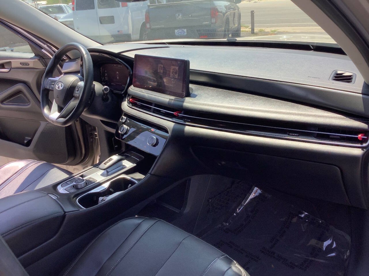 Used 2023 INFINITI QX60 Luxe w/ Cargo Package AWD/4WD image 45
