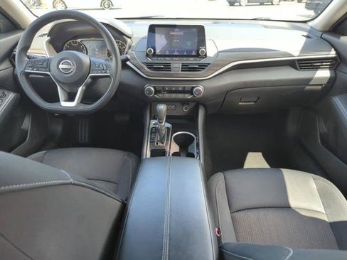 Certified 2024 Nissan Altima 2.5 SV FWD image 23