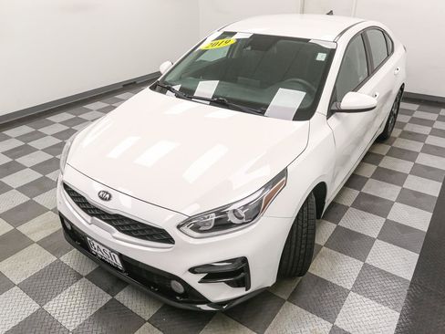 Used 2019 Kia Forte LXS image 6