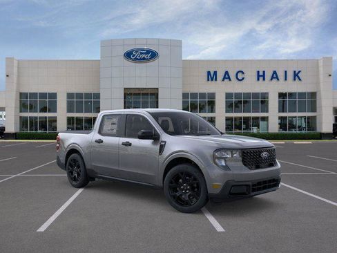 New 2025 Ford Maverick XLT w/ XLT Luxury Package AWD/4WD image 35