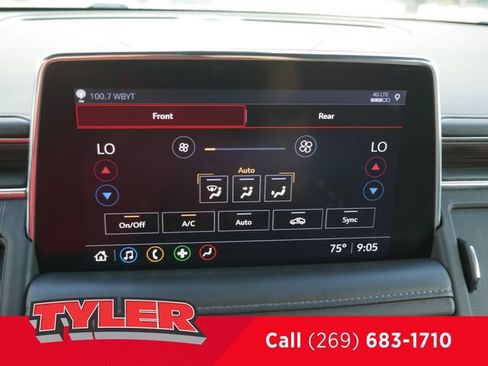 Used 2021 Chevrolet Suburban Z71 AWD/4WD image 60