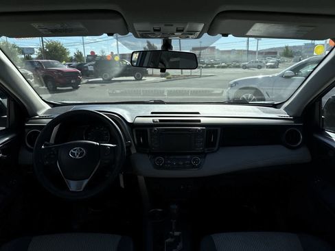 Used 2013 Toyota RAV4 XLE FWD image 15