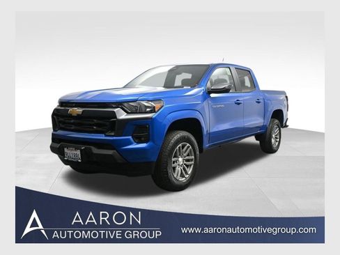Used 2024 Chevrolet Colorado LT w/ LT Convenience Package II RWD image 1