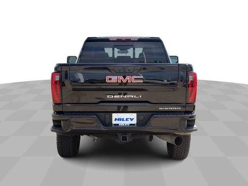 Used 2024 GMC Sierra 2500 Denali image 7