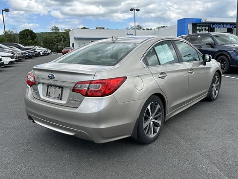 Used 2016 Subaru Legacy 2.5i Limited AWD/4WD image 8