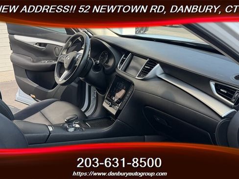 Used 2020 INFINITI QX50 Luxe AWD/4WD image 23