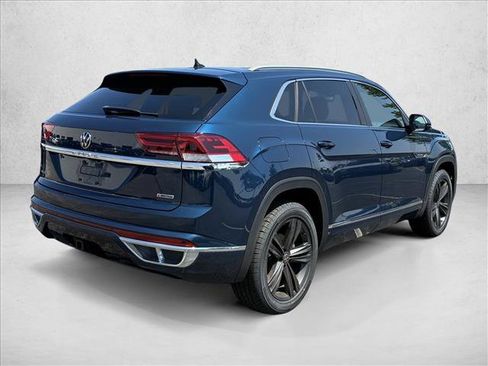 Used 2022 Volkswagen Atlas Cross Sport SEL R-Line AWD/4WD image 4