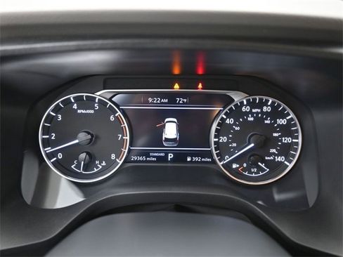 Used 2025 Nissan Rogue SV image 32