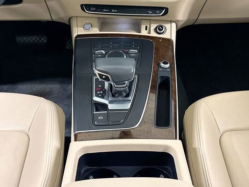 Used 2019 Audi Q5 2.0T Premium w/ Convenience Package image 13