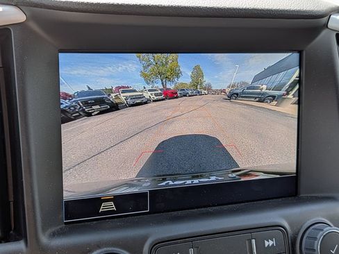 Used 2024 GMC Terrain SLT w/ Infotainment Package II AWD/4WD image 51