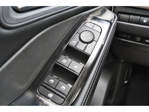 New 2026 Nissan Rogue SV image 15