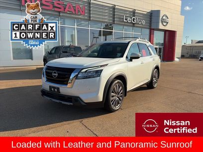 Certified 2023 Nissan Pathfinder SL w/ SL Premium Package