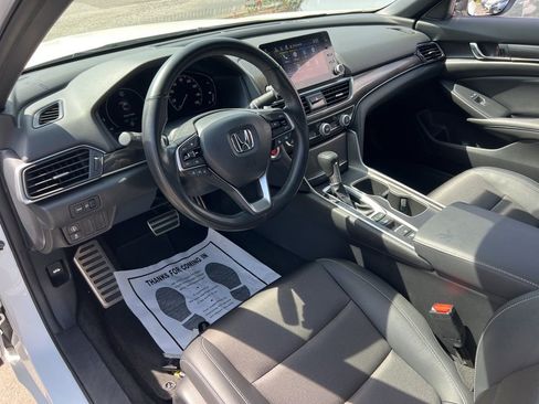 Used 2022 Honda Accord Sport image 14